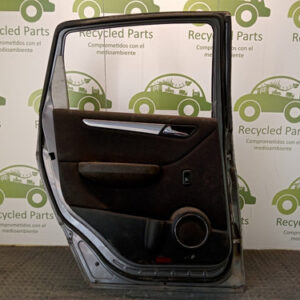 Puerta Trasera Izquierda Mercedes Benz B170 (04554848)