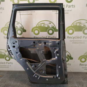 Puerta Trasera Izquierda Chrysler Pt Cruiser (05544441)