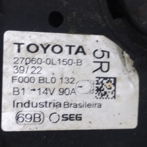 Alternador Toyota Hilux 2.8 (05762752)