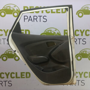 Puerta Trasera Izquierda Hyundai Tucson (04620724) Lp