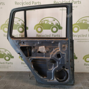 Puerta Trasera Izquierda Vw Suran Lv (05613703)