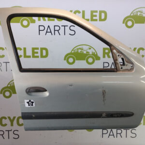 Puerta Delantera Derecha Renault Clio 2 (05689868)