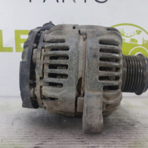 Alternador Toyota Hilux 2.5 (04984043)