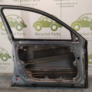 Puerta Delantera Izquierda Vw Passat B5 (05503709)