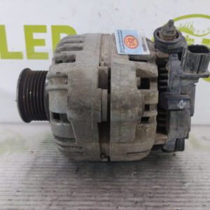 Alternador Toyota Hilux 2.5 (05128860)