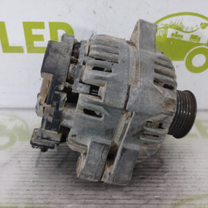 Alternador Toyota Hilux 2.5 (05181646)