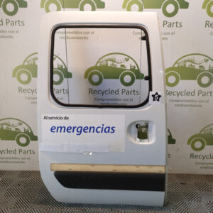 Puerta Trasera Derecha Renault Kangoo (05881239)