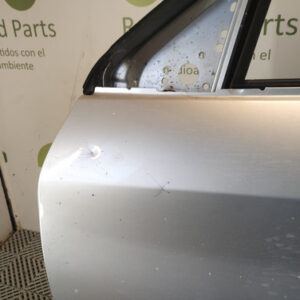 Puerta Delantera Izquierda Peugeot 208 Ln (05276406)