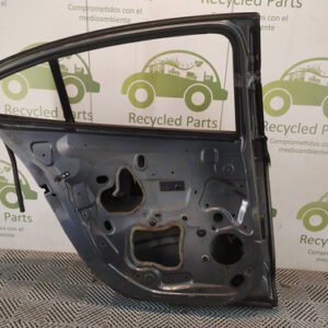 Puerta Trasera Izquierda Renault Fluence (05804916)