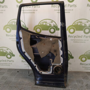 Puerta Trasera Izquierda Mercedes Benz A160 (04446869)