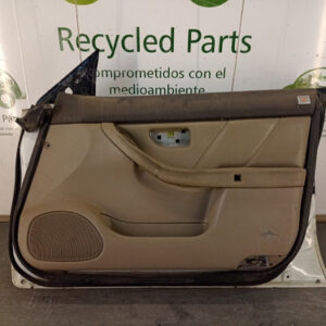 Puerta Delantera Derecha Subaru Legacy Outback (03604667)