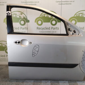 Puerta Delantera Derecha Ford Focus 1 (05257684)