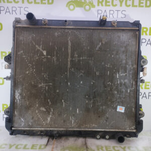 Radiador De Agua Toyota Hilux 2.8 At (04694240)