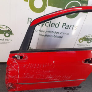 Puerta Delantera Izquierda Fiat Punto (04392755)