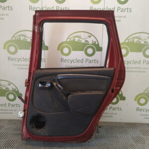 Puerta Trasera Derecha Renault Duster (05871157)