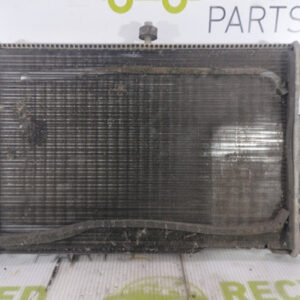 Radiador De Agua Vw Gol 1.6 (05842144)