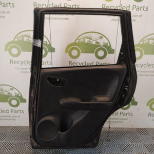 Puerta Trasera Derecha Honda Fit Li (05599618)