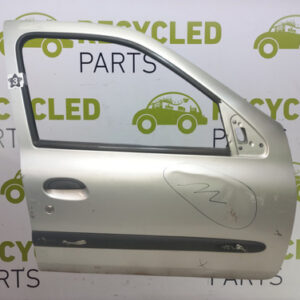 Puerta Delantera Derecha Renault Clio 2 (05282768) Lp