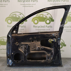 Puerta Delantera Derecha Chevrolet Corsa 2 (04540409)