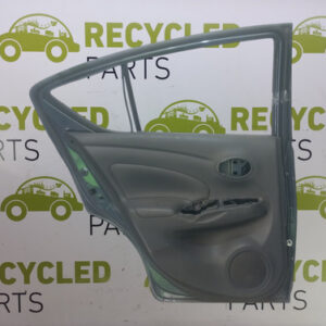 Puerta Trasera Izquierda Nissan Versa (04669953) Lp