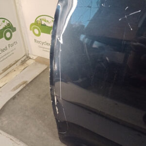 Puerta Delantera Izquierda Vw Vento Lv (04237791)