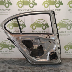 Puerta Trasera Izquierda Peugeot 408 (05519250)