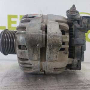 Alternador Toyota Hilux 2.5 (04984043)