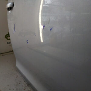 Puerta Delantera Derecha Vw Vento Lv (04342281)