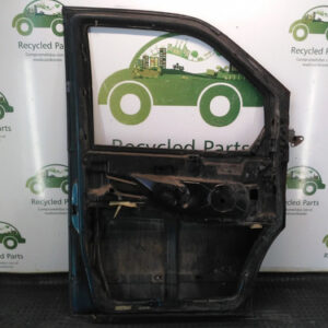 Puerta Delantera Izquierda Mercedes Benz V230 (04265960)