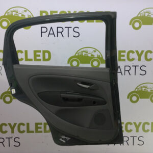 Puerta Trasera Izquierda Fiat Punto (04489052) Lp